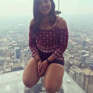 Meet your Posher, Sandra